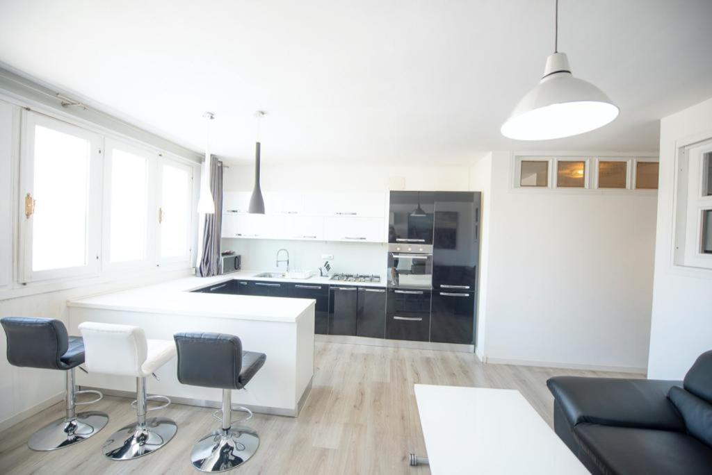 Loft 51 Apartment ออลเบีย ภายนอก รูปภาพ